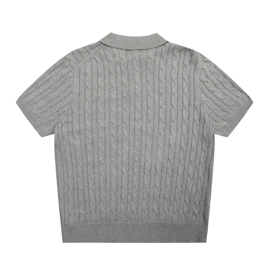 🅿️186 "Top quality" Style number: DS062# (not off the shelves all year round) [Ralph Lauren men's POLO lapel solid color pony embroidered logo knitted short sleeves] ✅Ralph Lauren Ralph Lauren classic basic lapel POLO men's all-season knitted short sleeves ✅Main supplier platform live broadcast Wholesale entity Replacement when out of stock Not off the shelf ✅ZP quality 1:1 version Scan the code to enter the GF website Counter quality ✅Details and quality are the only one in Guangzhou. Imported quality cotton yarn, focusing on high-end, cost-effective. Needless to say good quality. ✅The version restores the original version. The maximum size can be worn up to 200 pounds. Loose, comfortable and stress-free. ✅The upper body is simple and easy to match. A must-have for men. Good-looking clothes are never picky. A must-have for men's wardrobe. Size: S-XL. Color: Black, White, Gray, Khaki, Navy Blue, Gentleman's Lake Blue.